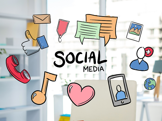 Should you integrate your social media with your website?